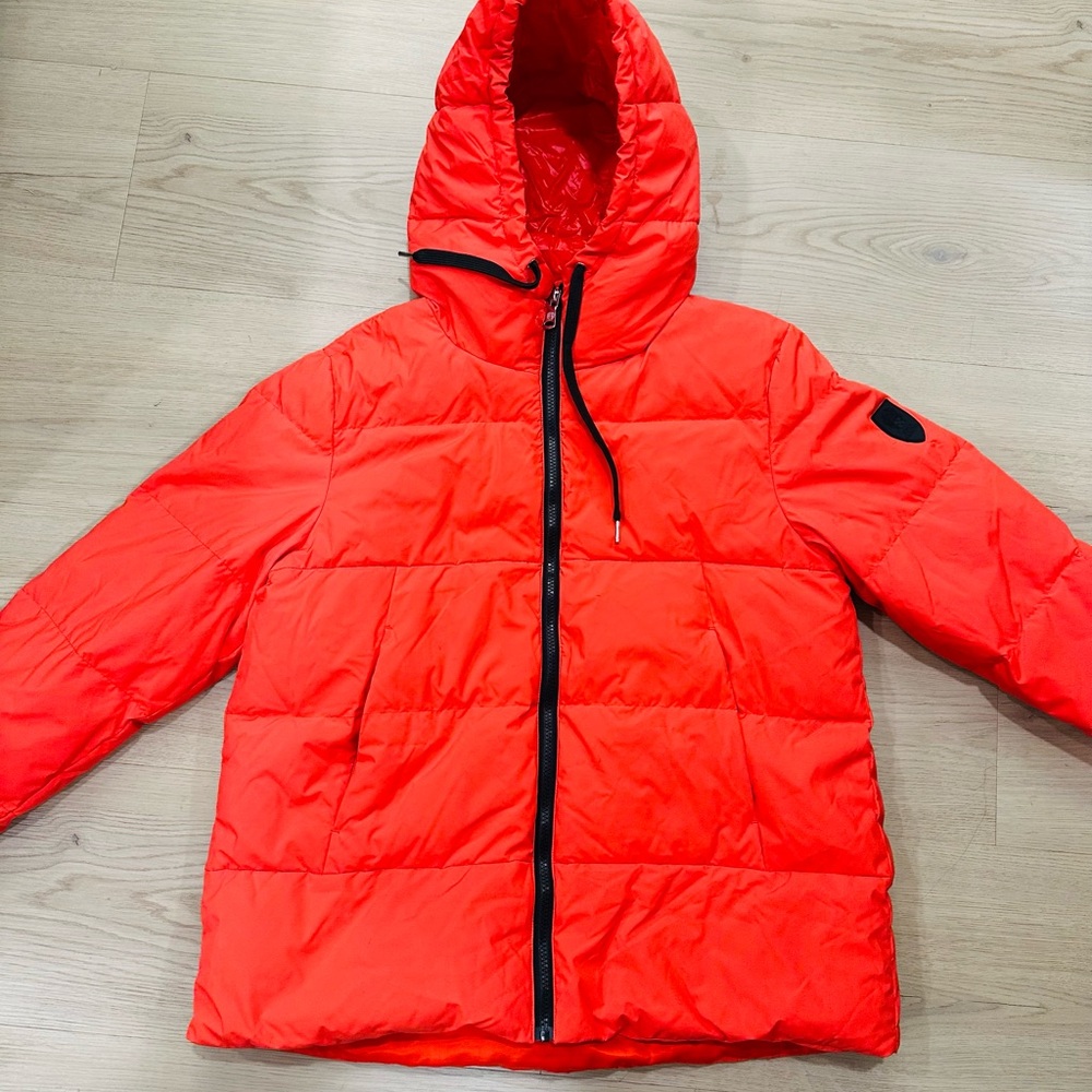 Two by Vince Camuto Orange and Black Puffer Jacket with Hood